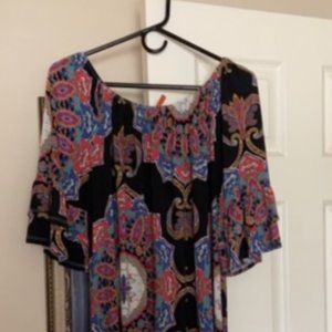 MOA SIZE LARGE LADIES DRESS